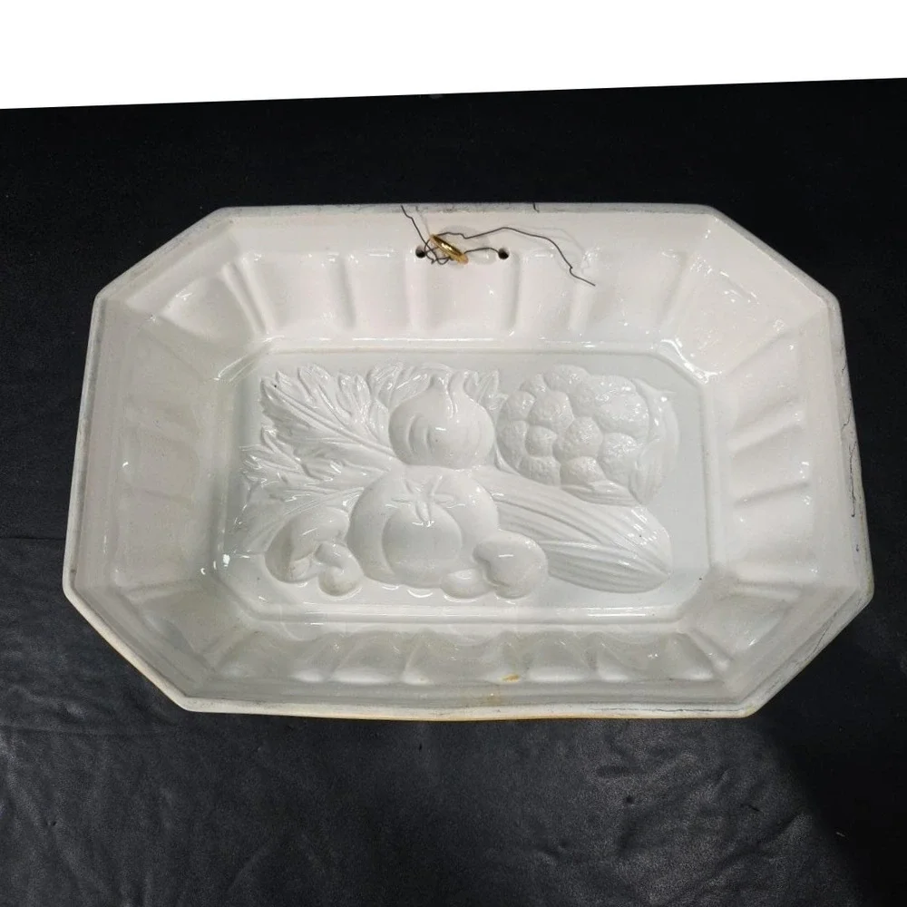 Gailstyn-Sutton‎ Towle Ceramic Vegetable Mold, Vintage Hand Painted Kitchenware